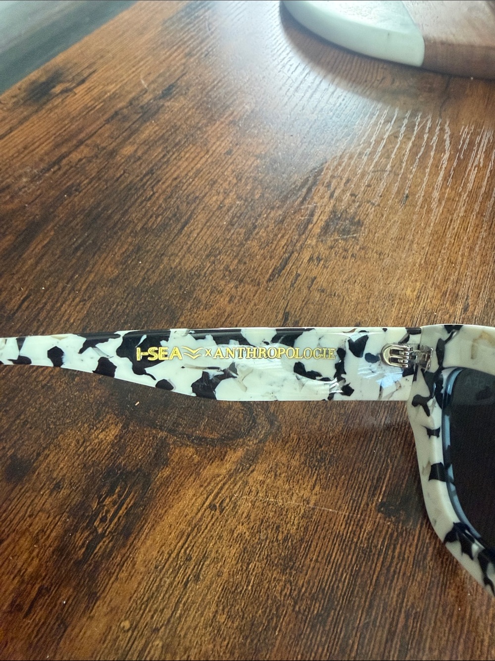 Anthropologie I-SEA Polarized Sunglasses - Picture 2 of 9